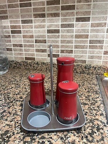 Standlı baharatlık ve yağdanlık