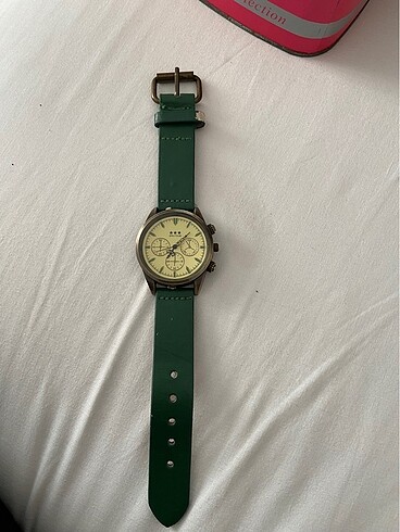 Yeşil vintage saat