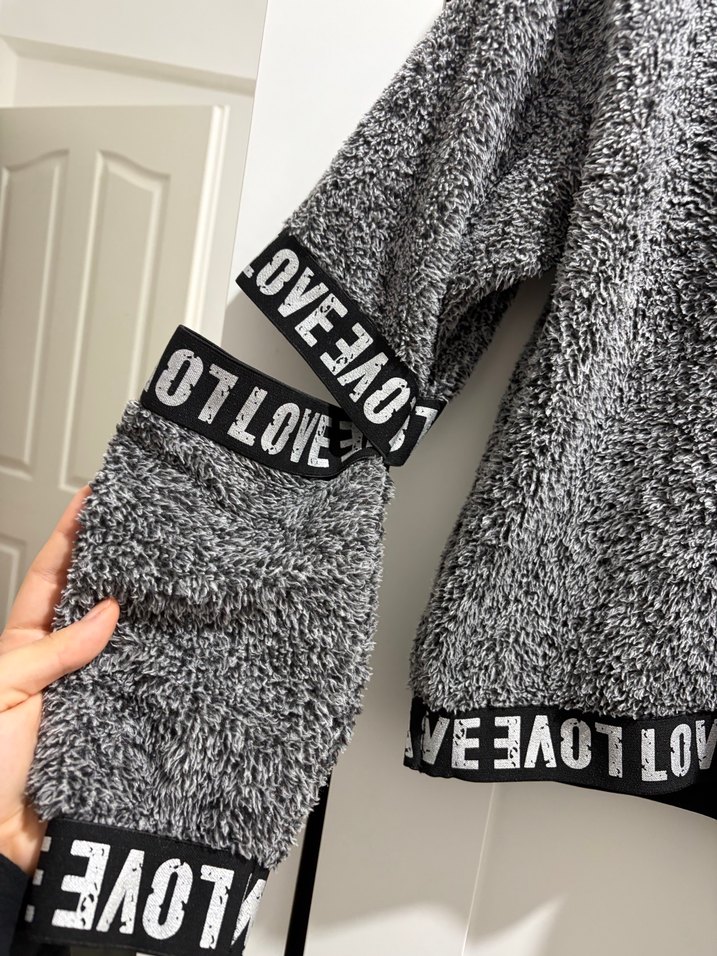 Gri Kapüşonlu Kadın Sweatshirt - Görsel 2