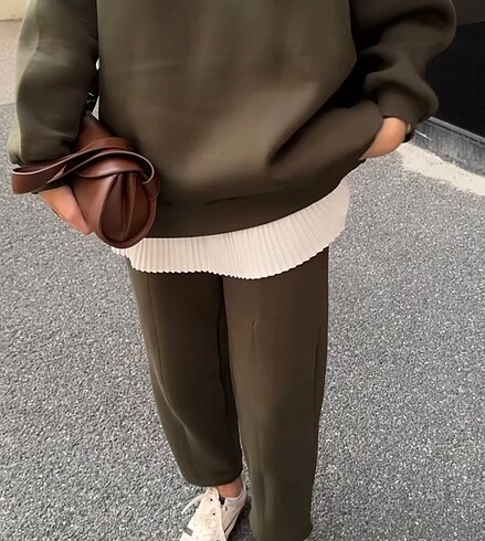 Diğer şardonlu sweat takım