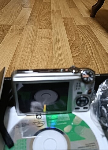 Dijital fotoğraf Makinesi 