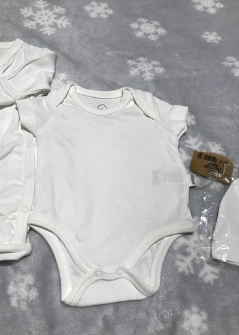 Bebek Beyaz Hastane Kıyafeti 3'lü Set 43 cm prematüre - Görsel 3