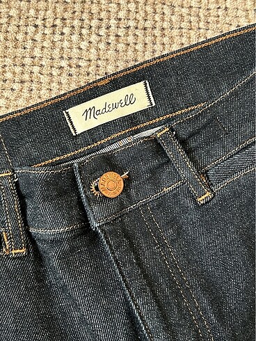 27 Beden Madewell flare jean