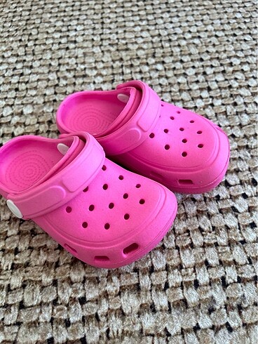 22 Beden Crocs model bebek terlik 22