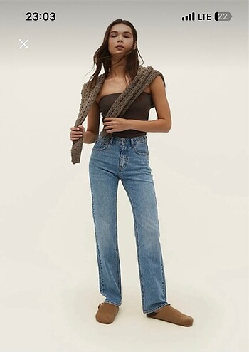 Stradivarius Yıkamalı straight fit d98 jean