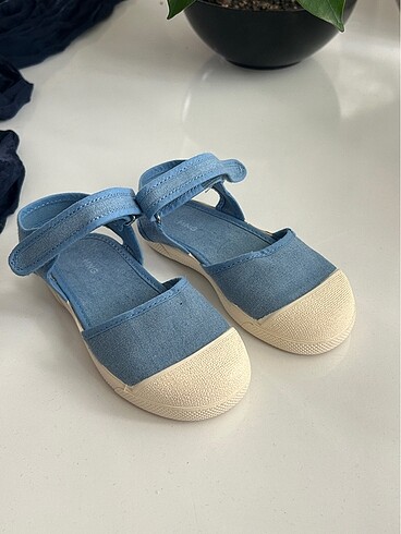 24 Beden Mango denim cırcırtlı sandalet Babet