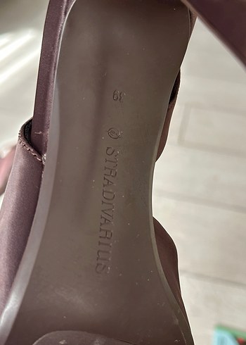 Stradivarius Saten Yüzeyli topuklu ayakkabı - Görsel 8