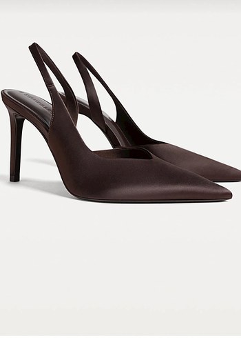 Stradivarius Saten Yüzeyli topuklu ayakkabı - Görsel 2