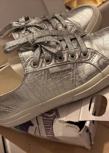 Gri Yılan Desenli Metalik Kadın Sneakers - Görsel 7