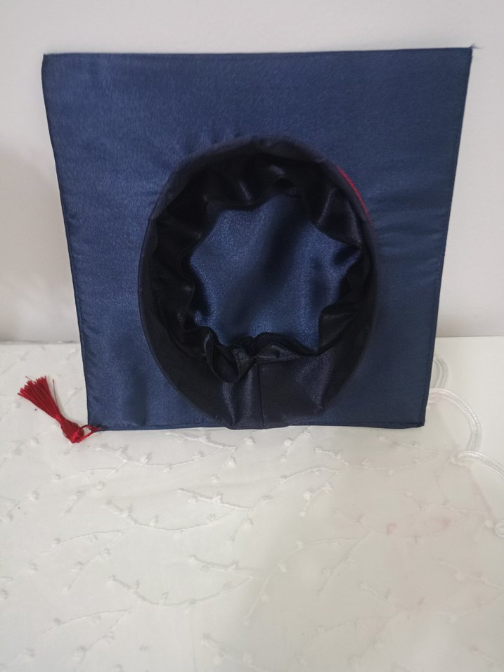 Lacivert Kadın Mezuniyet Kepi Kırmızı Püsküllü 9/10 yaş - Görsel 4