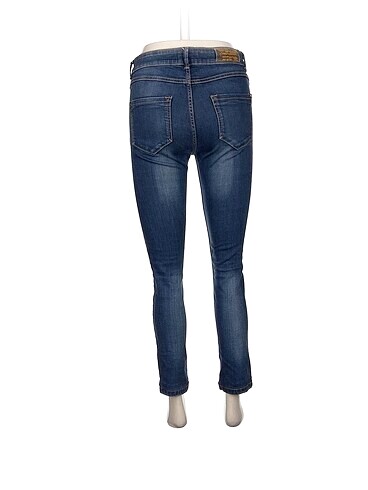 38 Beden Stradivarius Jean / Kot %70 İndirimli.