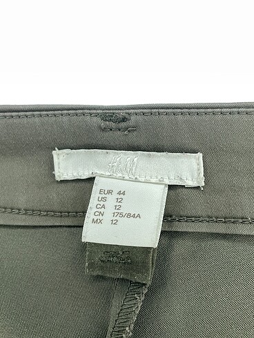 44 Beden yeşil Renk H&M Kumaş Pantolon %70 İndirimli.