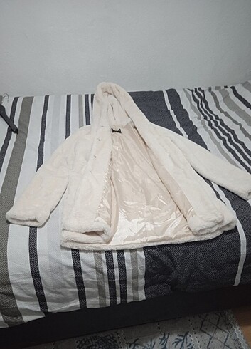 m Beden beyaz Renk Peluş mont kaban ceket palto 