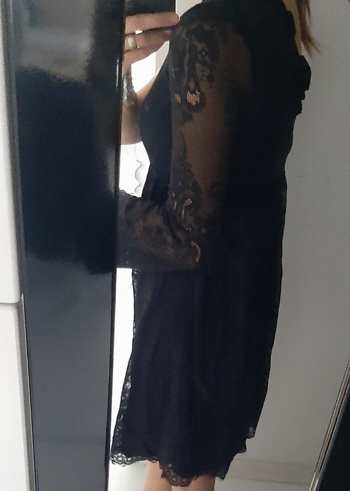 Tek kol detayli elbise - Görsel 2