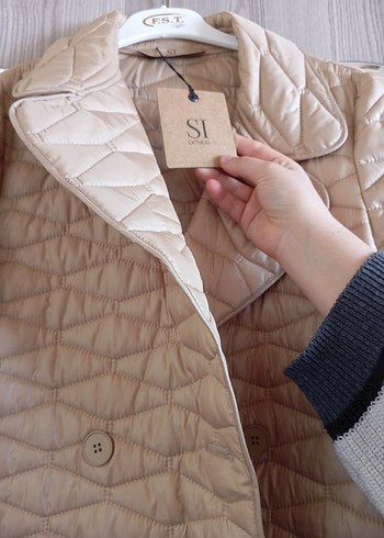 Bej Uzun Düğmeli Kadın  mont - Görsel 3