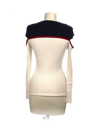 s Beden PreLoved Kazak / Triko %70 İndirimli.