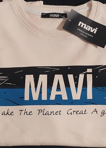 Mavi Logolu Bisiklet Yaka Baskılı Sweatshirt (Krem Renk)