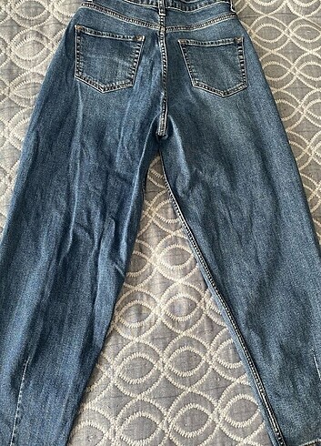 28 Beden mavi Renk DSquared2 kot pantolon