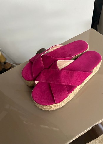 39 Beden pembe Renk Pembe Süet Dolgu Topuklu Kadın Terlik