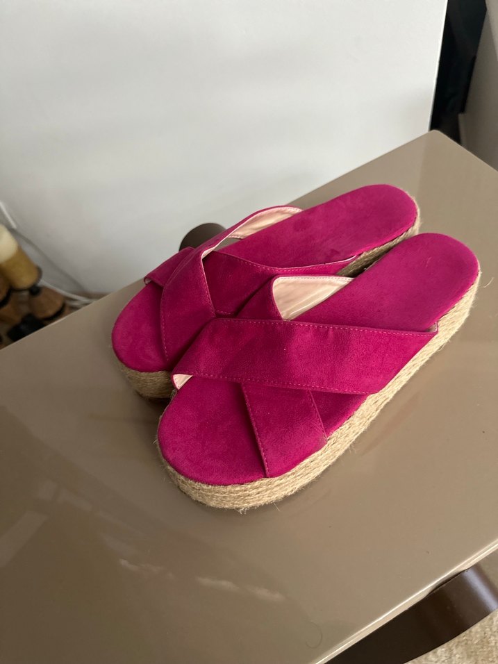 Pembe Süet Dolgu Topuklu Kadın Terlik - Görsel 4