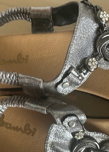 Gri Yılan Desenli Dolgu Topuklu Kadın Sandalet - Görsel 5