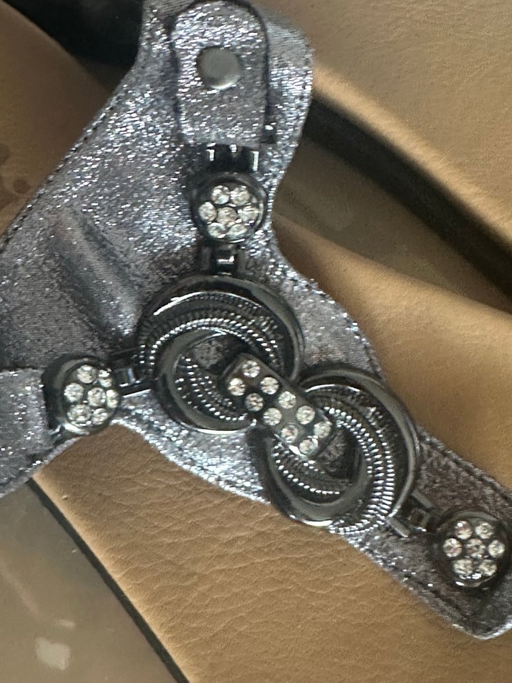 Gri Yılan Desenli Dolgu Topuklu Kadın Sandalet - Görsel 2