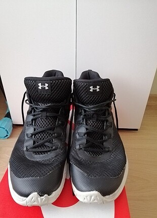 Under armour basketbol ayakkabısı 