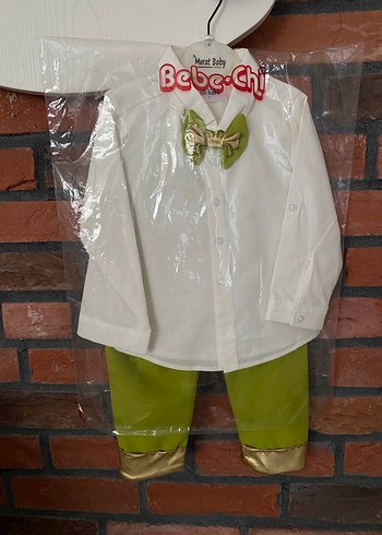 Fıstık Yeşili Uzun Kollu Beyaz Bebek Takımı