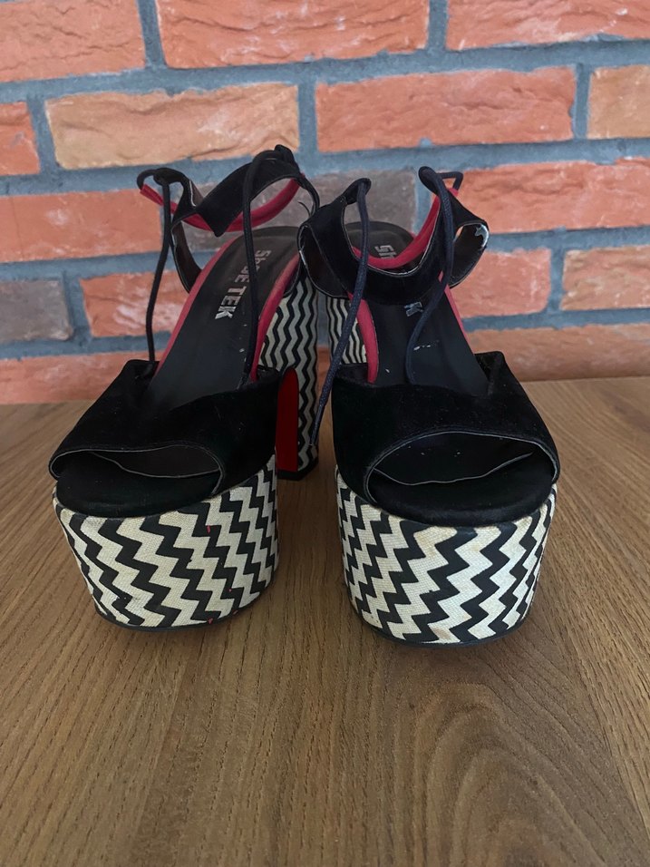 Zebra Desenli Kadın Platform Topuklu Ayakkabı - Görsel 4