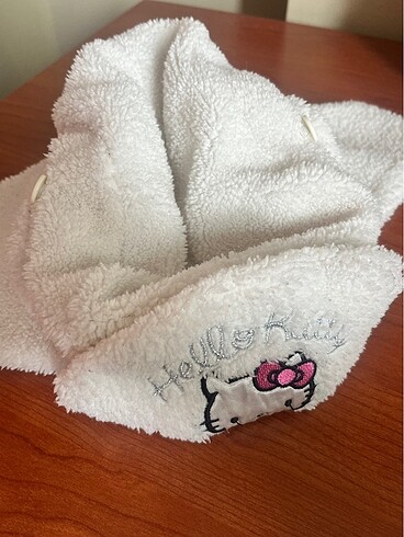 hellokitty şapka