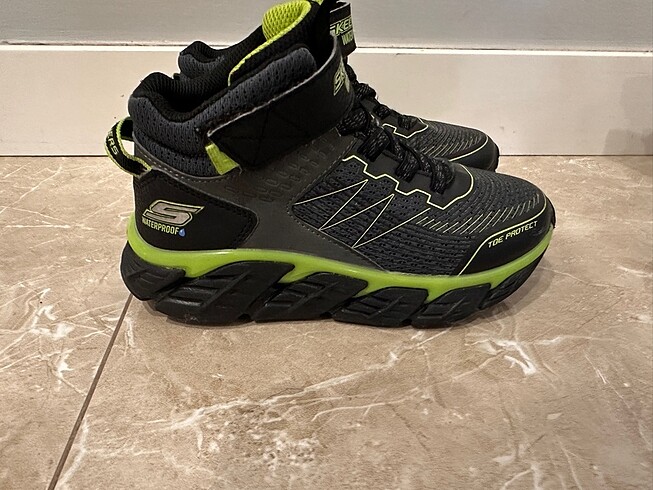 31 Beden siyah Renk Skechers Erkek Cocuk Waterproof Bot
