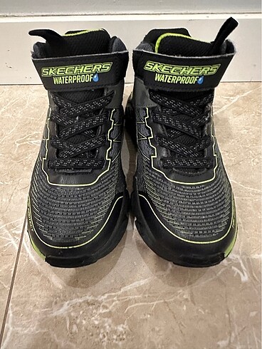 31 Beden Skechers Erkek Cocuk Waterproof Bot