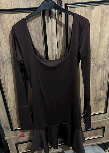 Uzun Kollu Kahverengi Midi Elbise - Görsel 2