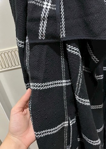 Siyah Ekose Desenli Uzun Kadın Kaban - Görsel 7