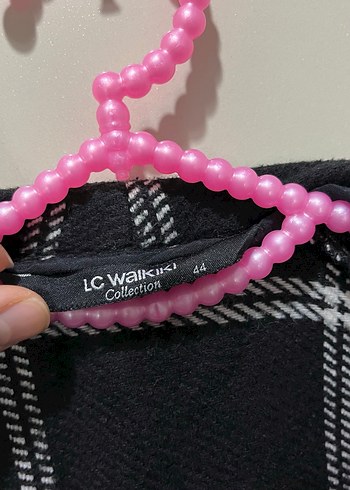 Siyah Ekose Desenli Uzun Kadın Kaban - Görsel 5