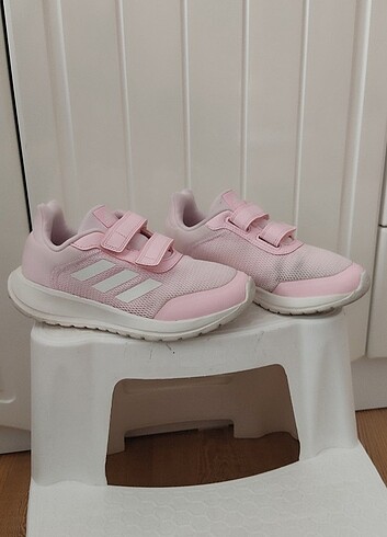 34 numara adidas spor