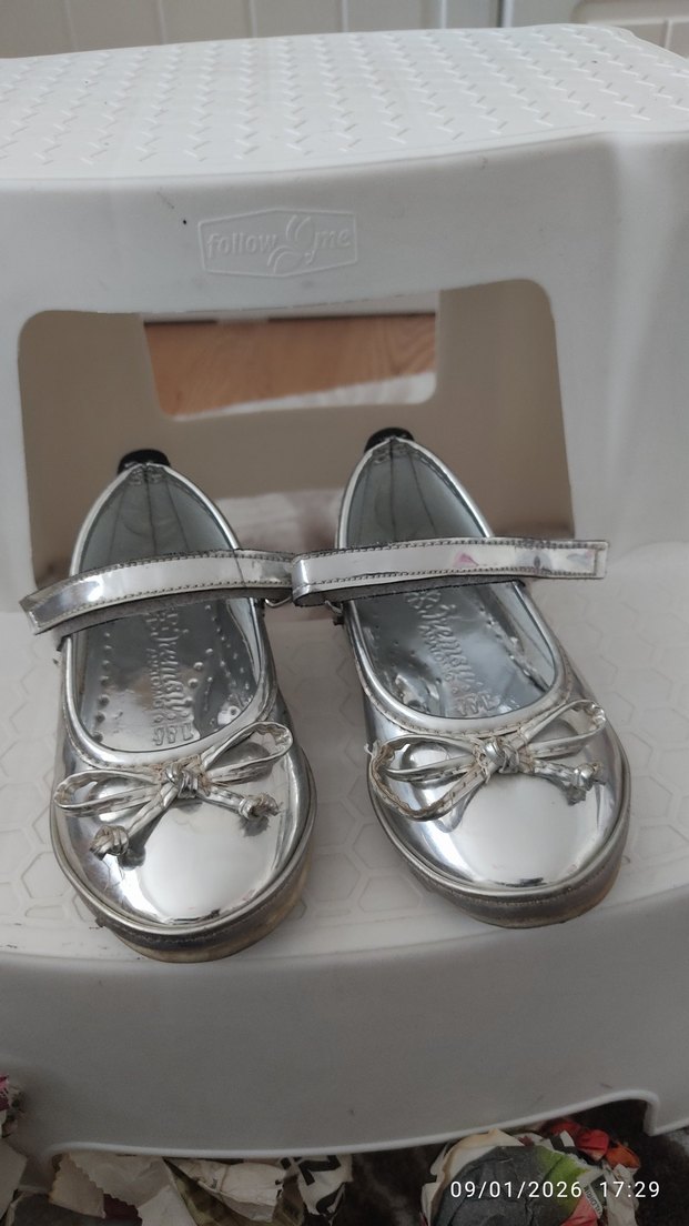 Kız Çocuk Parlak Gri Metalik Babet - Görsel 2