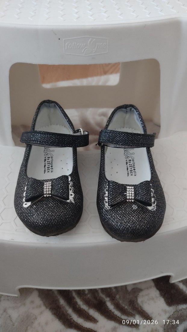 Kız Çocuk Siyah Yılan Derisi Desenli Tokalı Babet - Görsel 2