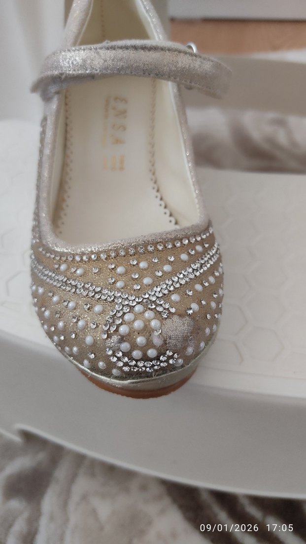 Klasik Tokalı Kız Çocuk Dolgu topuk Ayakkabı - Görsel 4