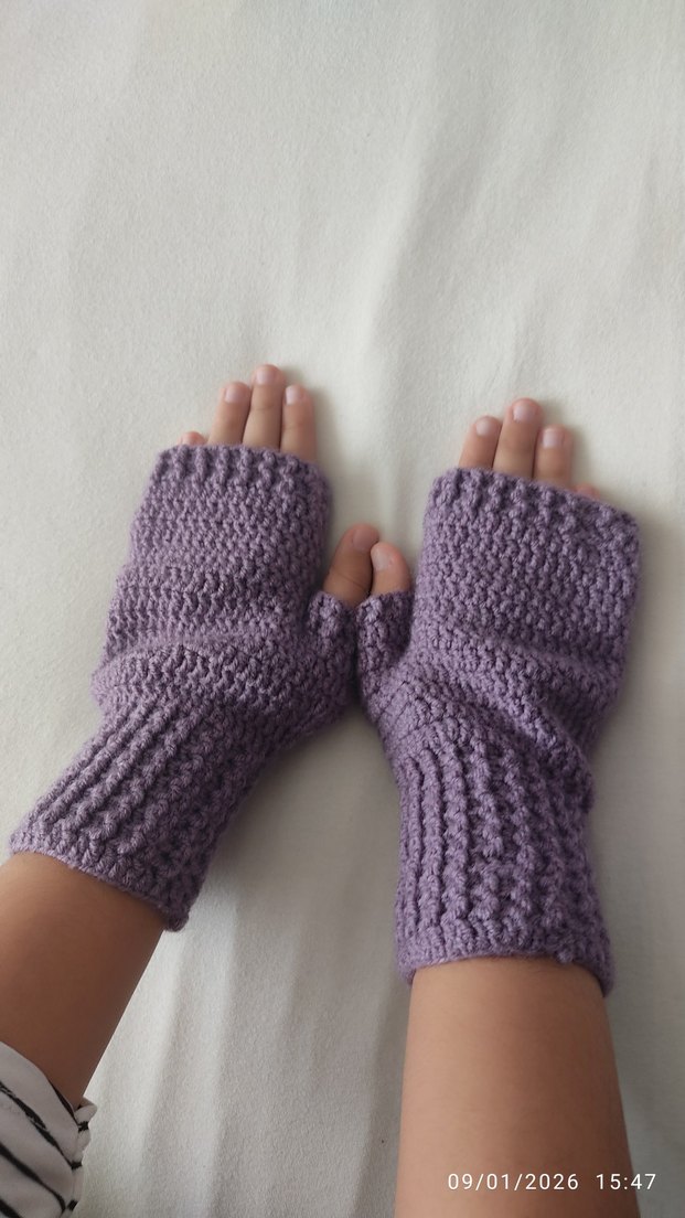 Mor Örgü Parmaksız Kadın Eldiveni ve şapkası - Görsel 4