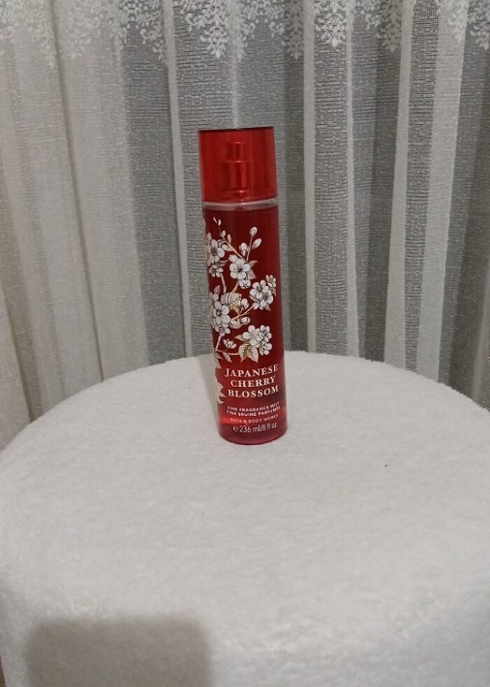 Yeni ürün dumanı üstünde Japon ağacı çiçeği / Bath @ Body Works - Görsel 2