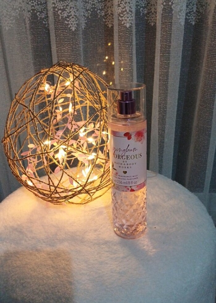 Bath@Body Works- Gingham Gorgeous Vücut spreyi - Görsel 2