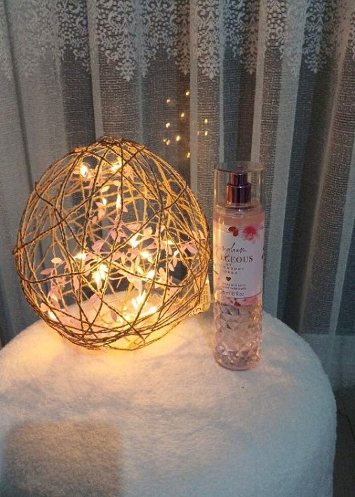 Bath@Body Works- Gingham Gorgeous Vücut spreyi - Görsel 4