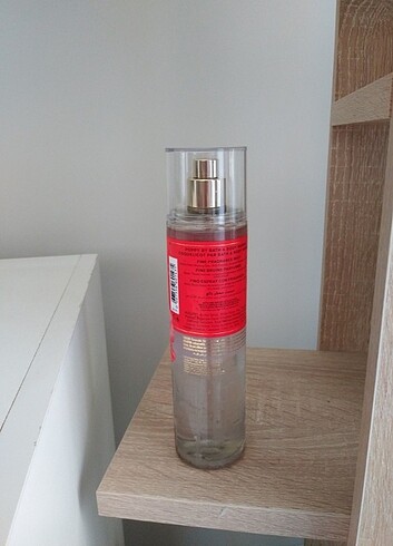 Bath@ Body works kadın vücut spreyi - Görsel 4