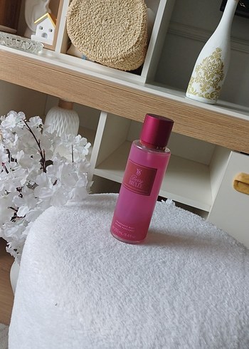 Pembe Kadın Parfümü 250 ml - Görsel 5