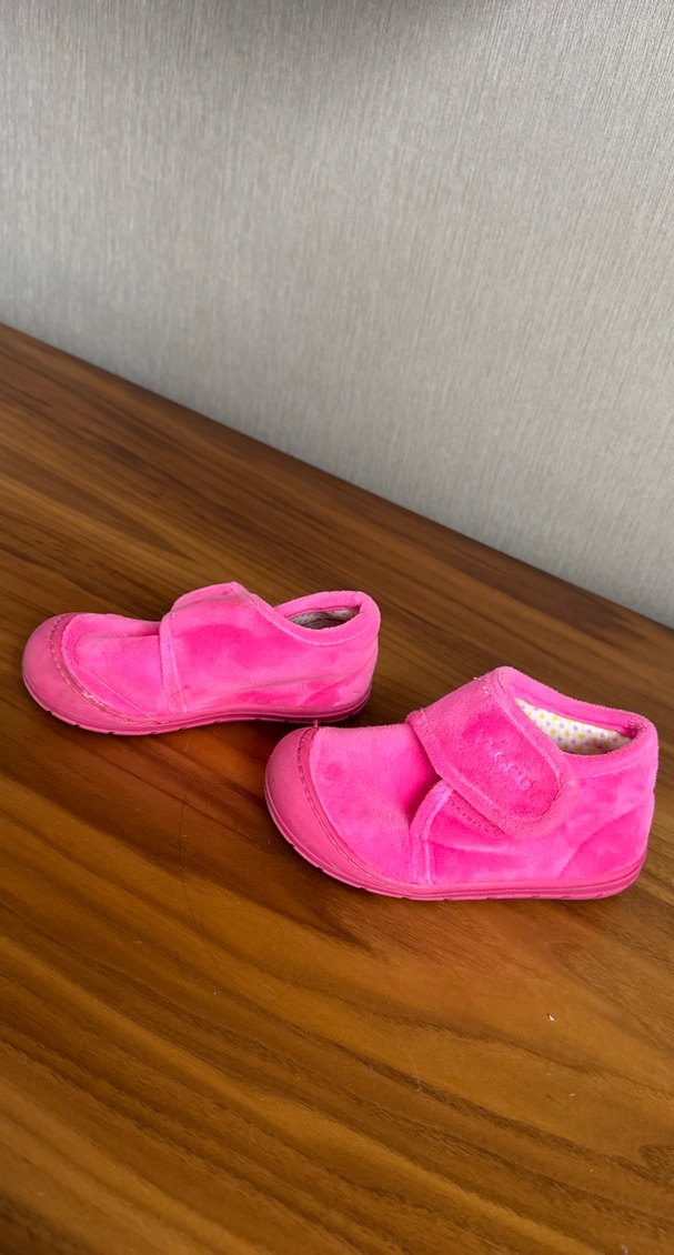 Kız Çocuk Pembe Sıcak Ev Terliği - Görsel 2