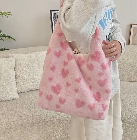 KALPLİ PEMBE PELUS ÇANTA