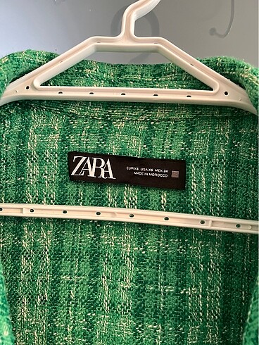 Zara Zara yeşil ceket