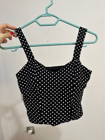Siyah crop