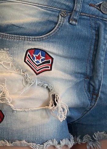 Kadın Mavi çeşitli baskılı mini kot şort - Görsel 3